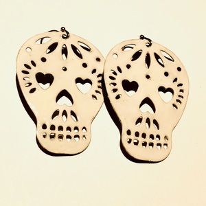 3/$15 ModCloth Too Close To Skull/Play It Skull